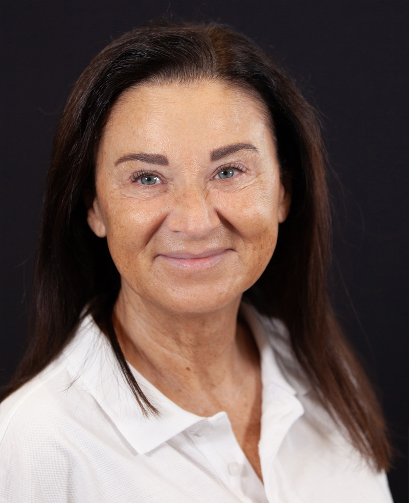 Tina Grouni